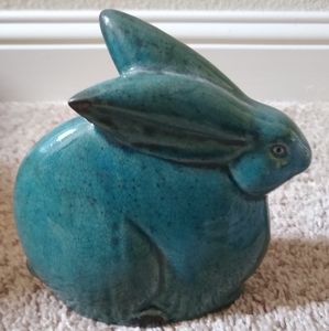 Rabbit statue